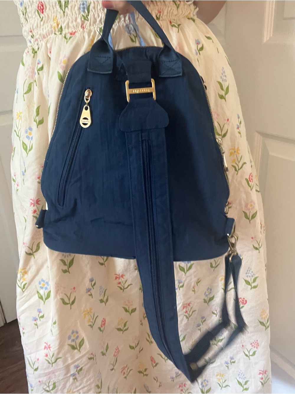 Baggallini Navy Convertible Backpack with Gold Turn-Lock - Picture 11 of 11